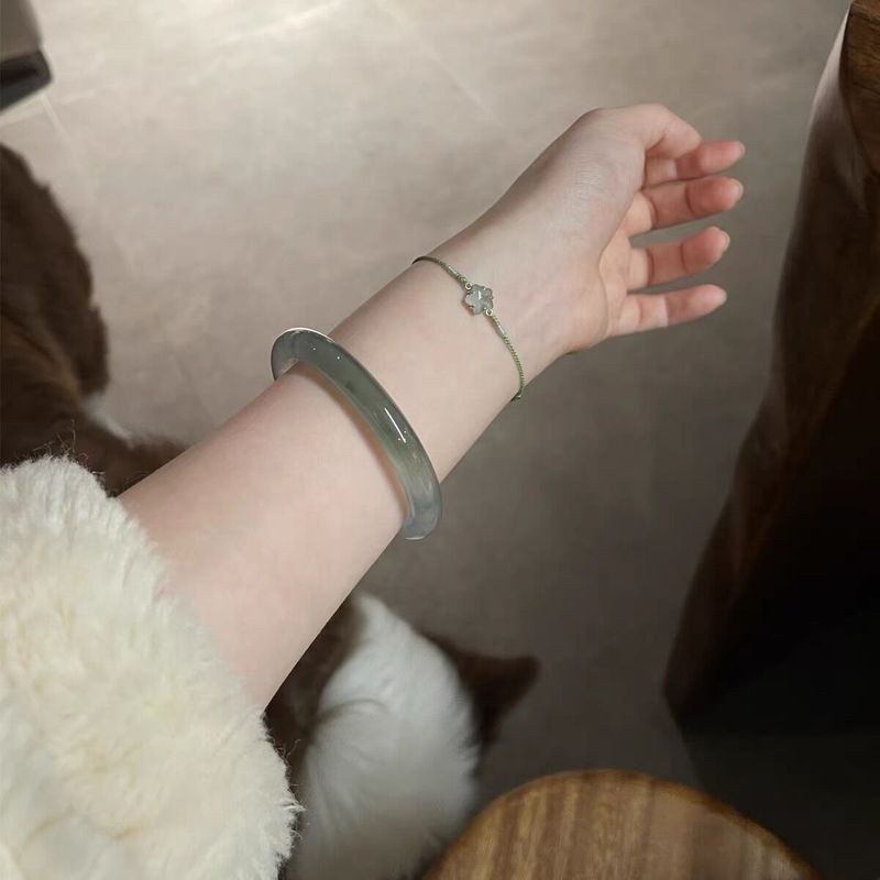 Bracelets - Myanmar ice beauty , oil green