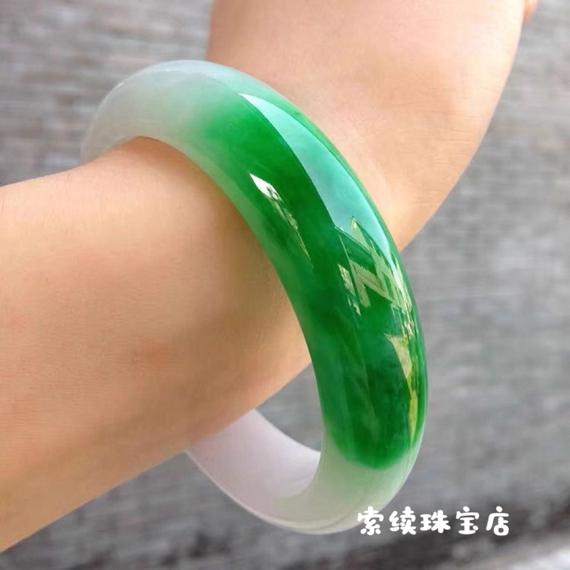 Bracelets - Apple Green Spicy Ice Burmese Bangle,