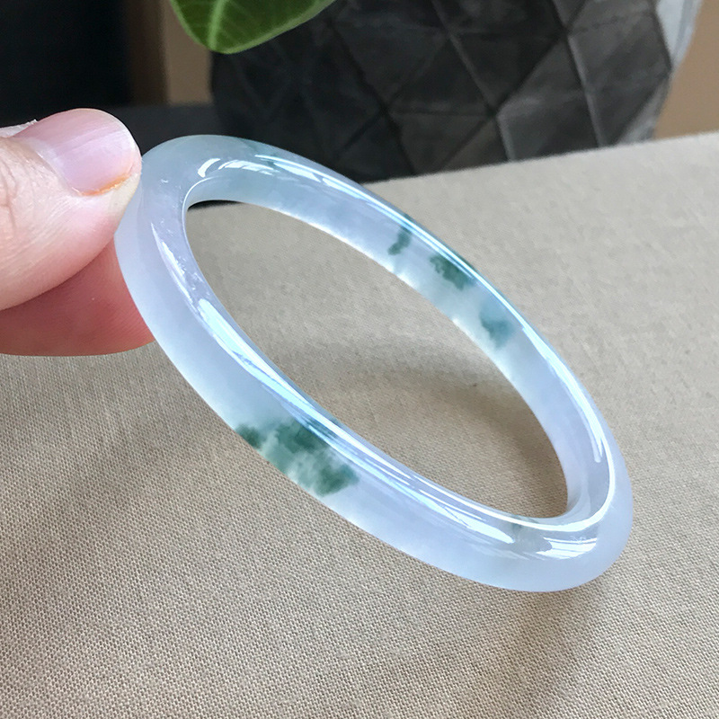Bracelets - Old Mine Jadeite Bracelet, Round ,