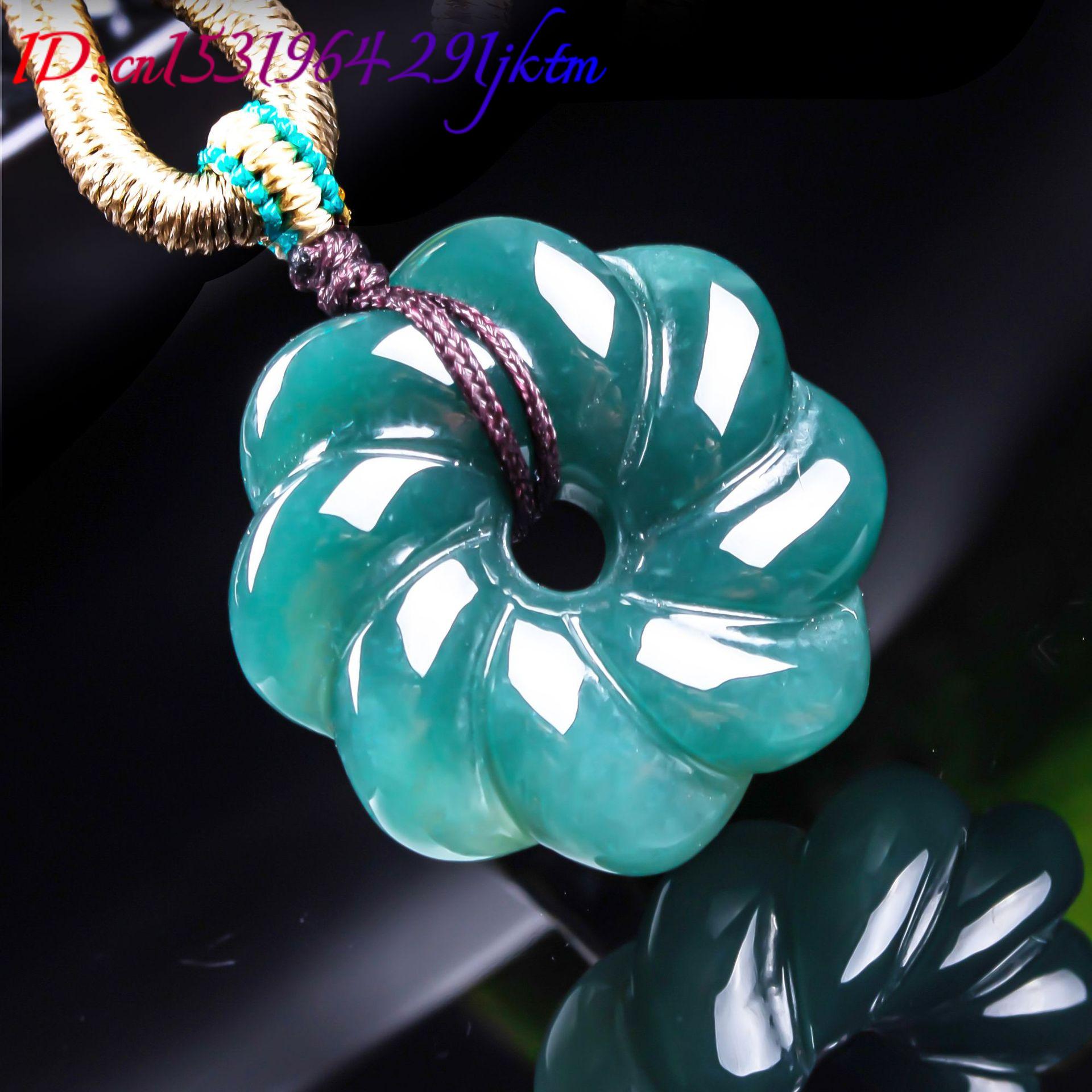 Natural Burmese Jadeite Flower - Necklaces ulasan dan harga