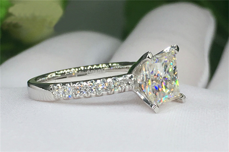 Custom Solid 10K Au417 White G - Moissanite Engagement Ring 1 Carat ulasan dan harga