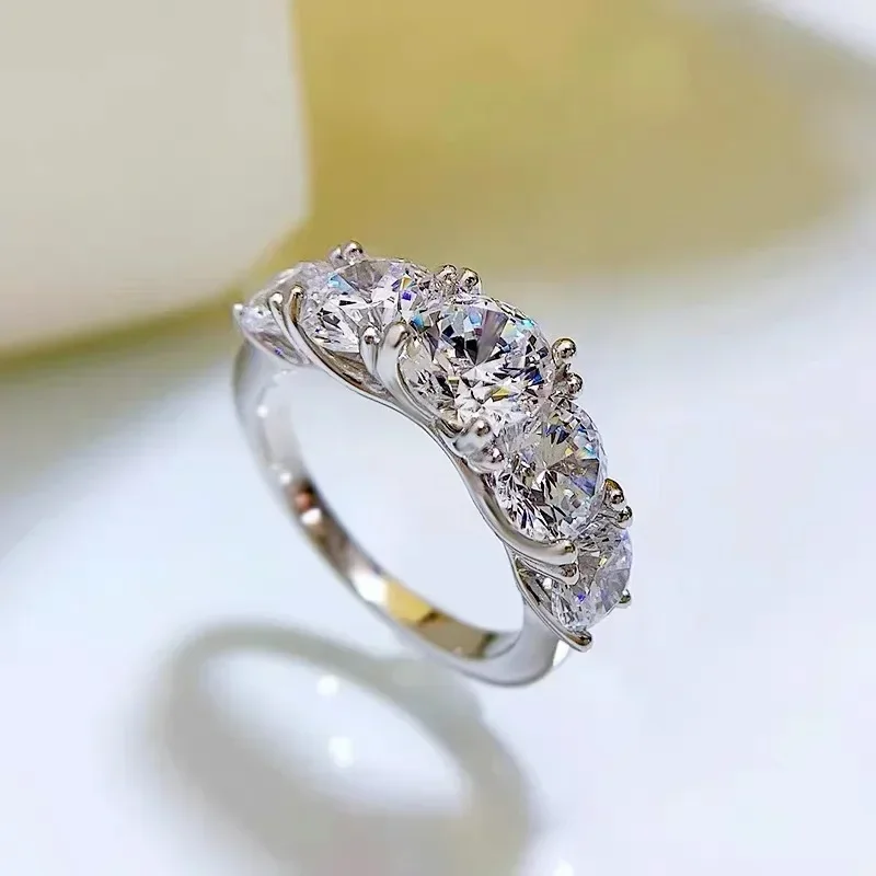Luxury 18K White Gold Wedding  - Moissanite Engagement Ring 1 Carat ulasan dan harga