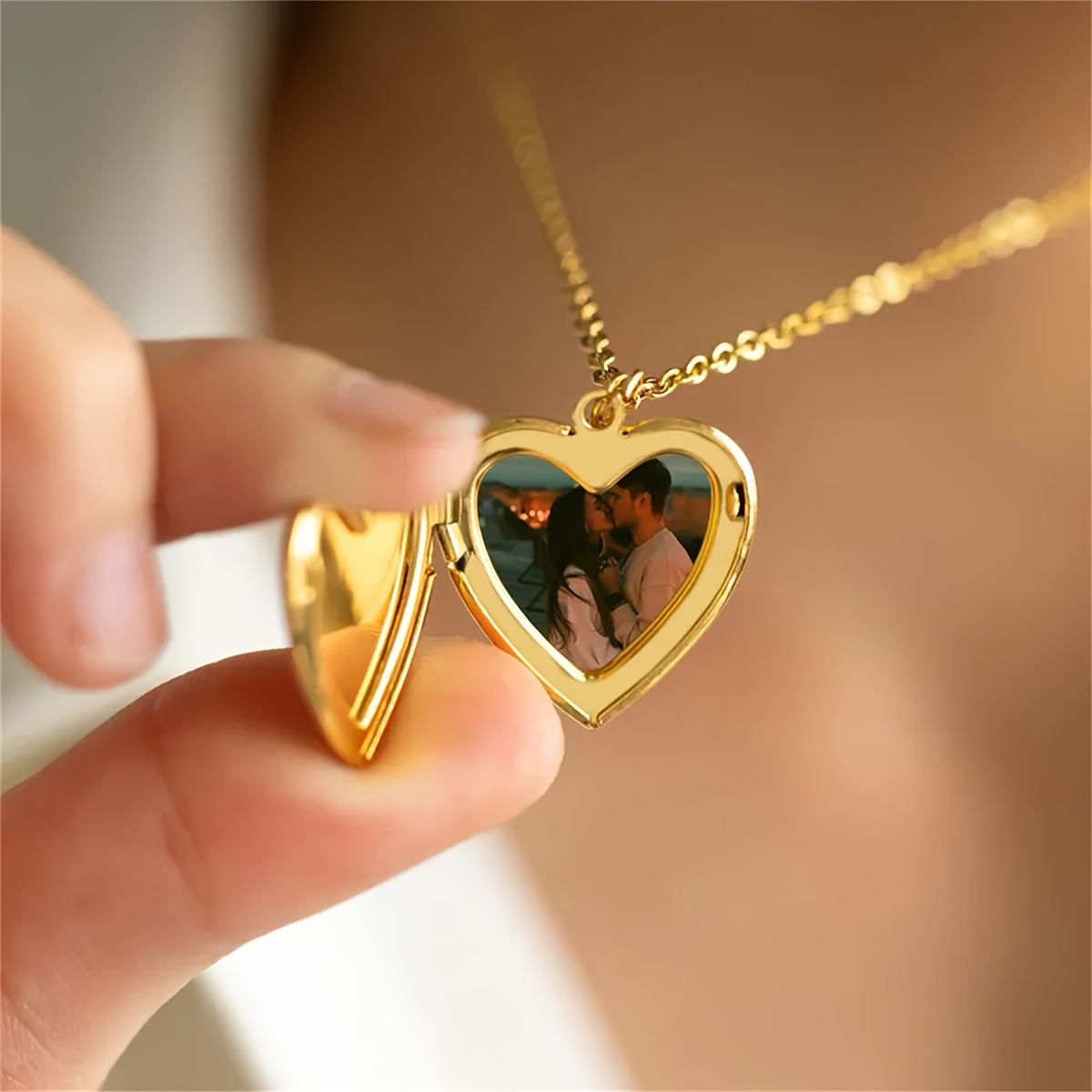 Personalized 1/2 Picture Heart - Heart Locket Necklace Photo ulasan dan harga