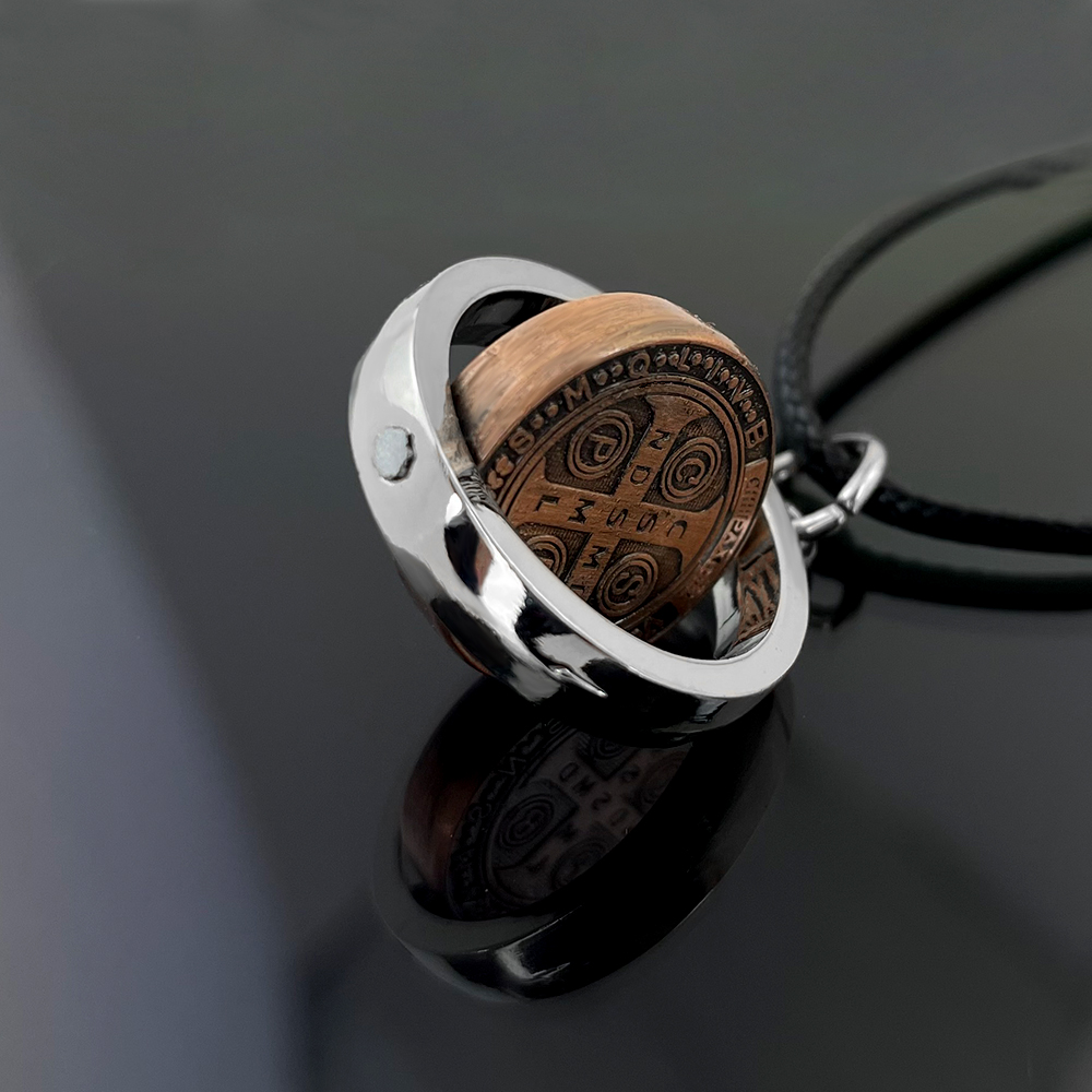 New St Benedict Medal Necklace - Necklaces ulasan dan harga