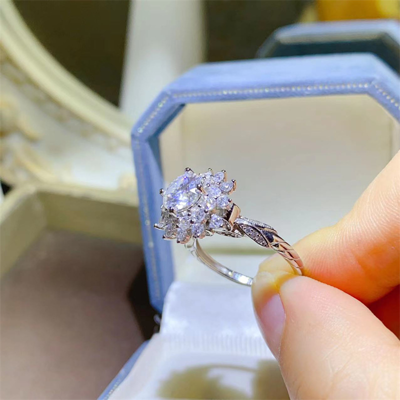 Luxury white gold solid platin - Moissanite Engagement Ring 1 Carat ulasan dan harga