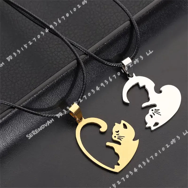 1 Pair Creative Cute Stainless - Magnetic Couple Matching Necklaces ulasan dan harga
