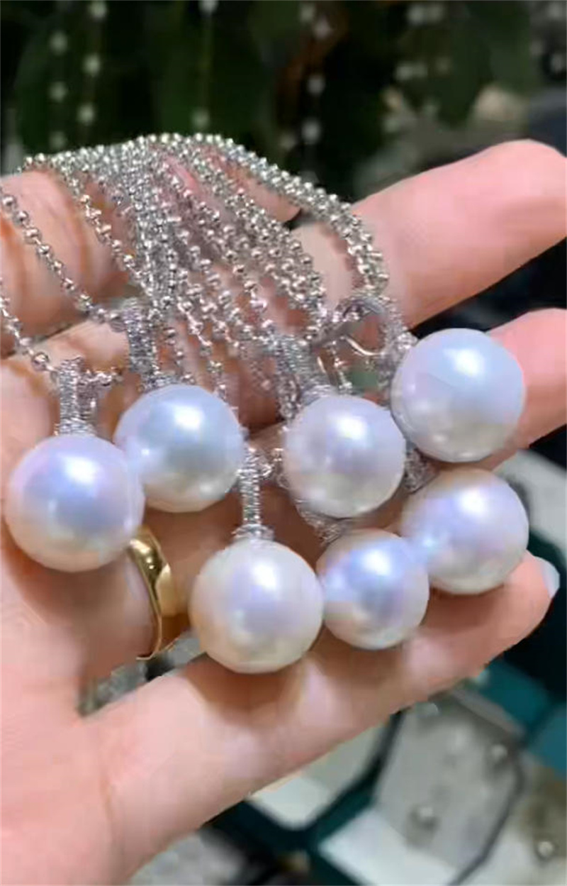 Classic Elegant Natural White  - Pearl Choker Necklace Vintage ulasan dan harga