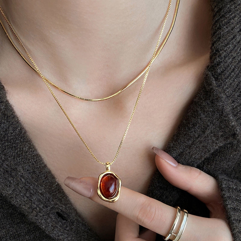 Fashion Vintage Double Layer N - Layered Pendant Necklace Aesthetic ulasan dan harga