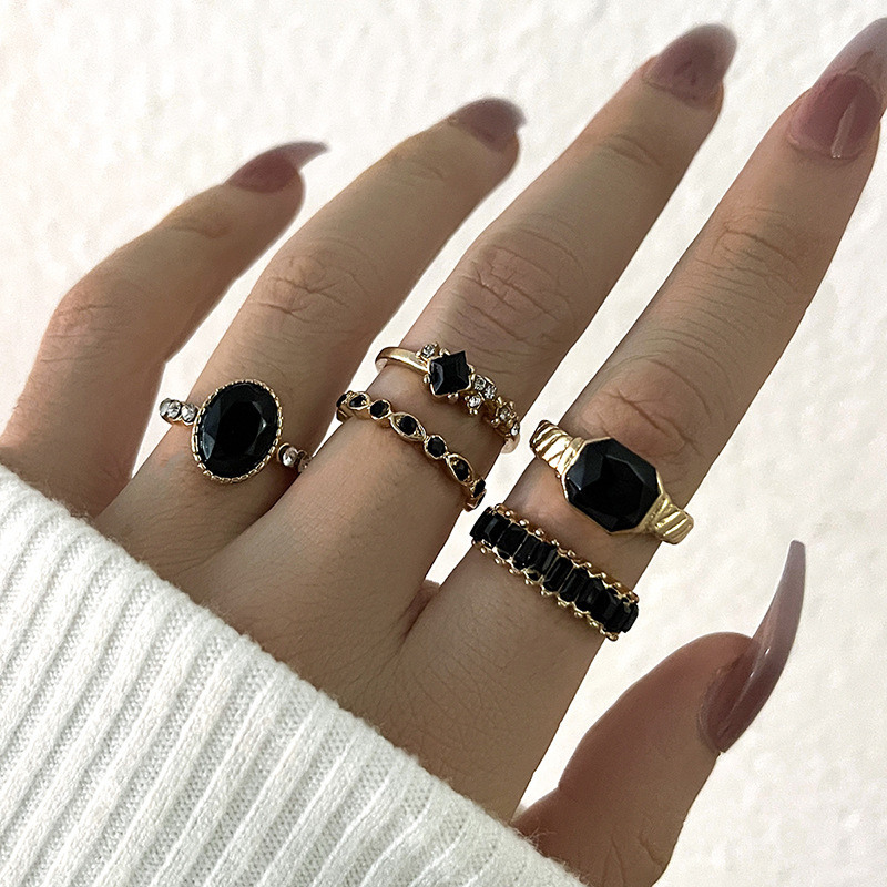 Retro Black Crystal Stone Ring - Vintage Punk Knuckle Rings Set ulasan dan harga