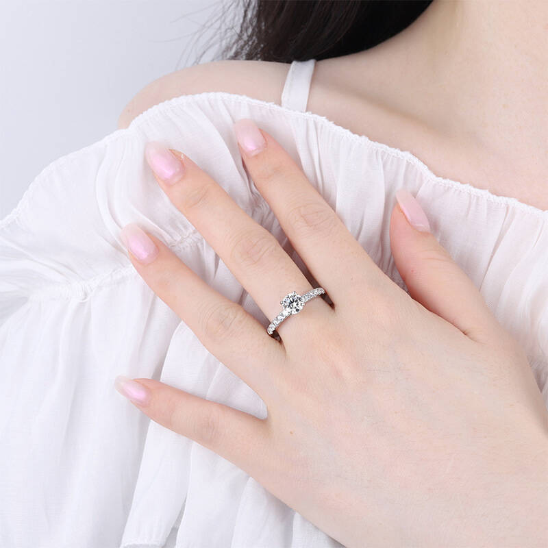 Classic 1 Carat Blue Color Moi - Moissanite Engagement Ring 1 Carat ulasan dan harga
